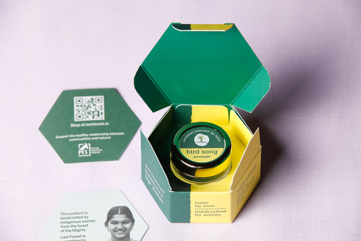 pineapplelipbalm_691b1a51-1d72-4914-8e64-3aa398bad1a7-4x